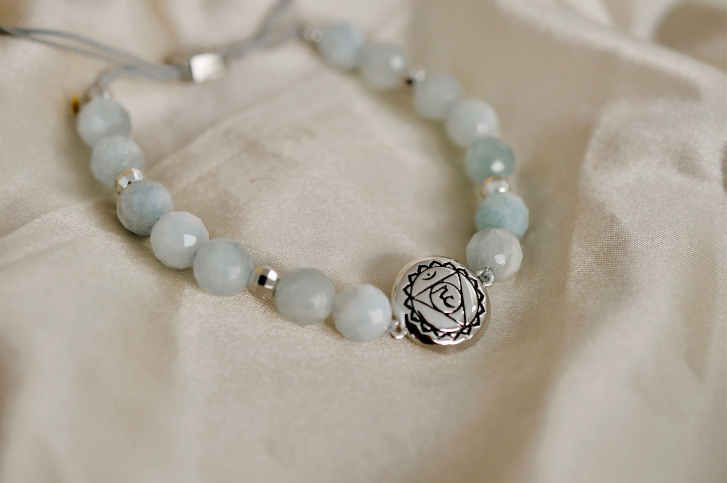 Throat Chakra Aquamarine Inner Peace & Tranquility Bracelet