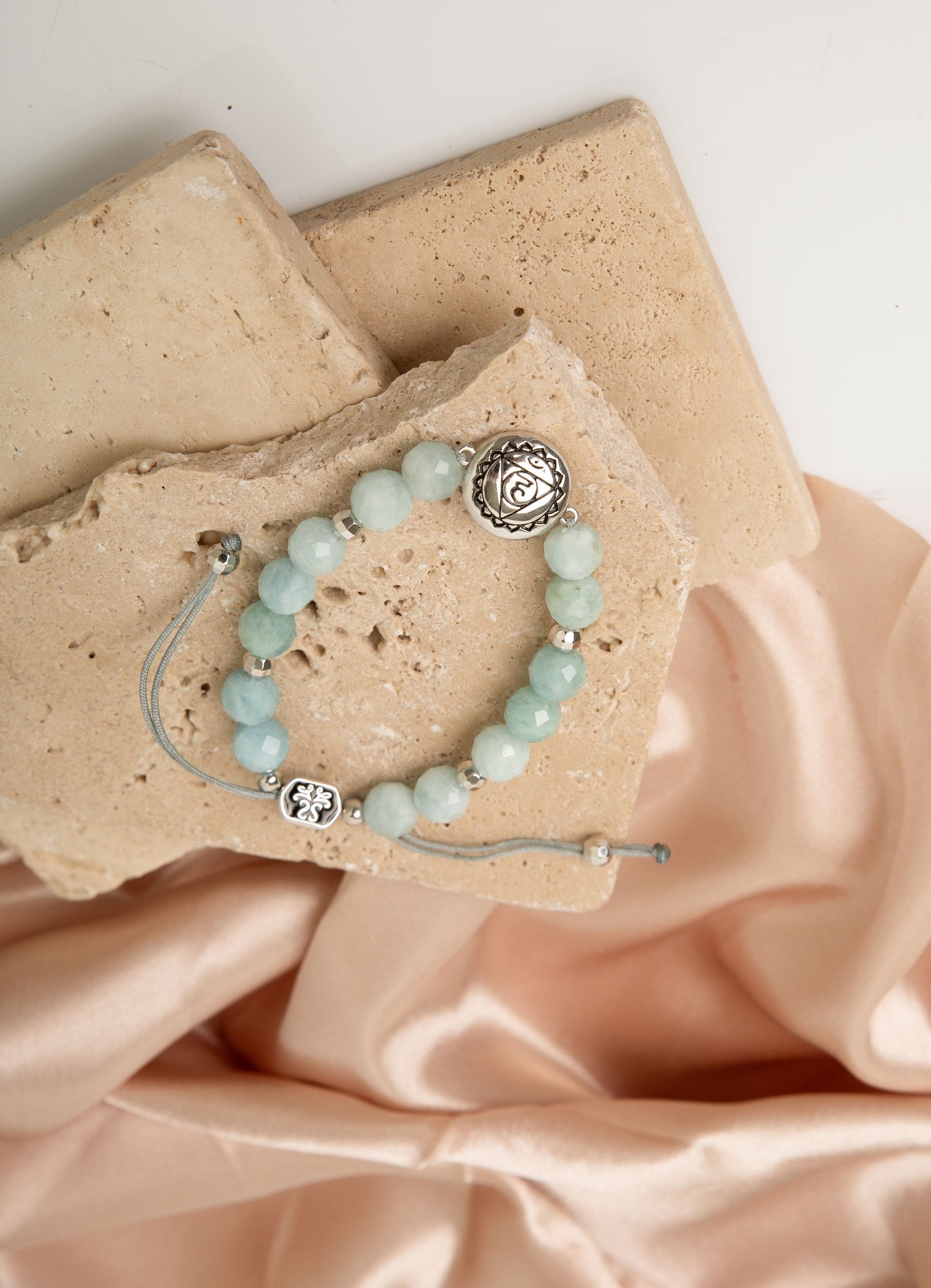 Throat Chakra Aquamarine Inner Peace & Tranquility Bracelet