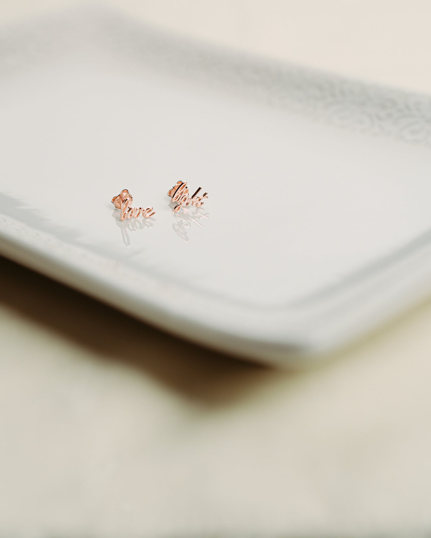 Love Light Stud Earrings, 18k Gold